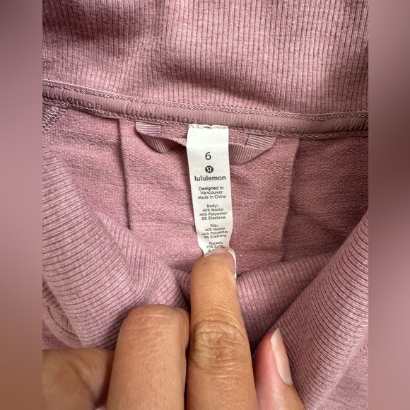 Lululemon long sleeve bundle - Picture 5 of 10
